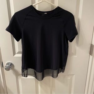 Lululemon Split Back mesh top